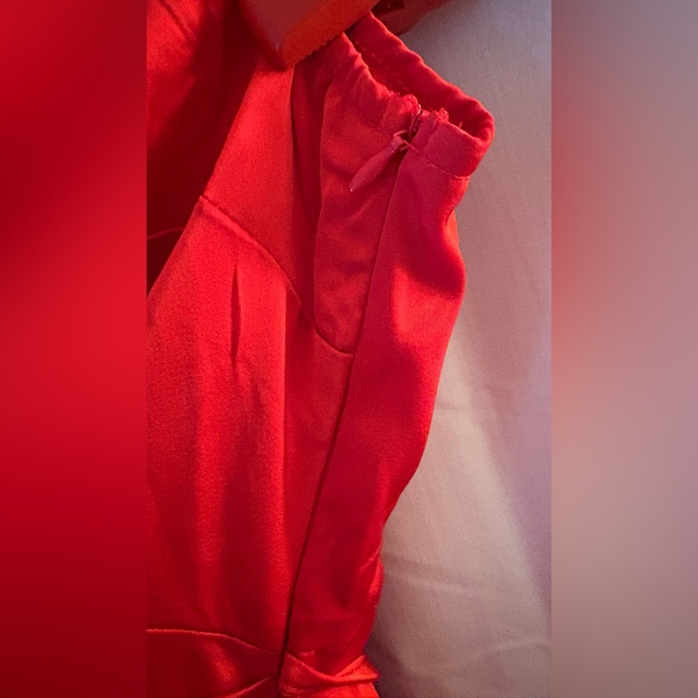 Unbranded Red One-Shoulder Maxi Dress w/Flower Embellishment, Side Zip; Size M/L - Picture 5 of 13